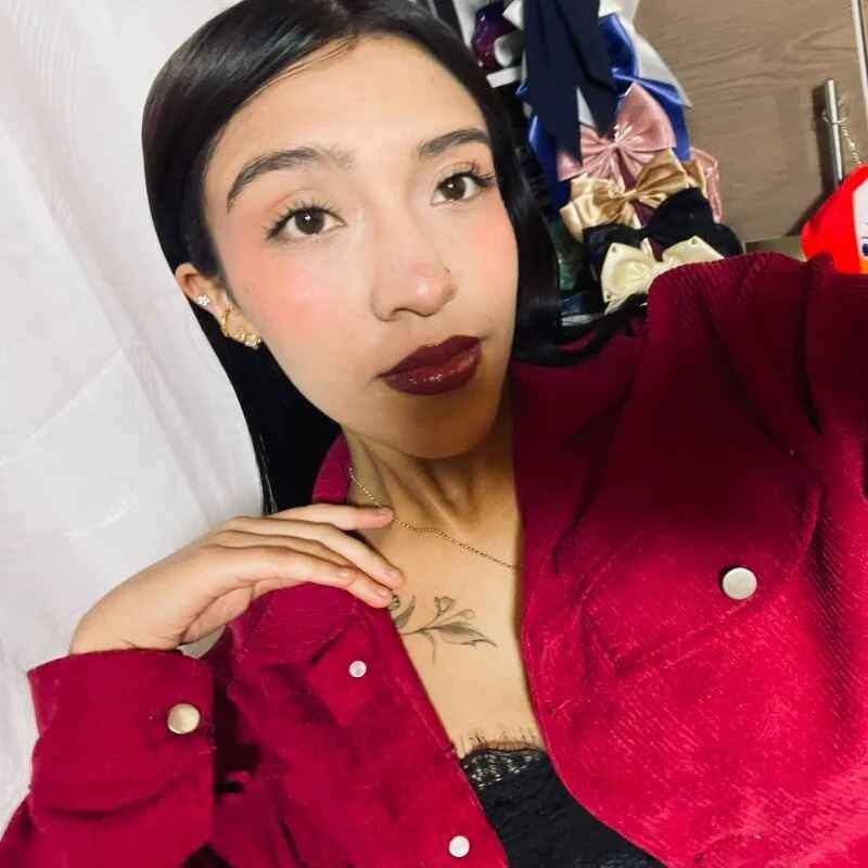 Aitana_r_