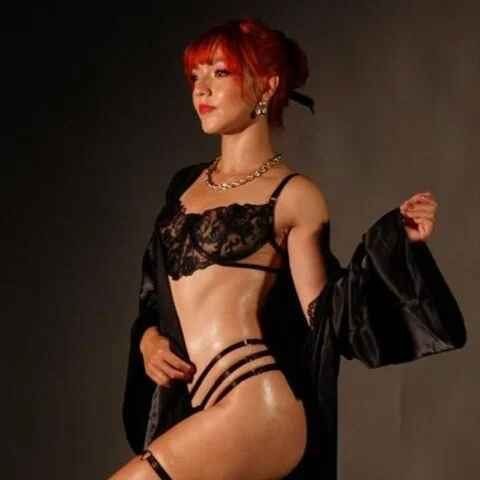 Angeily_Rose