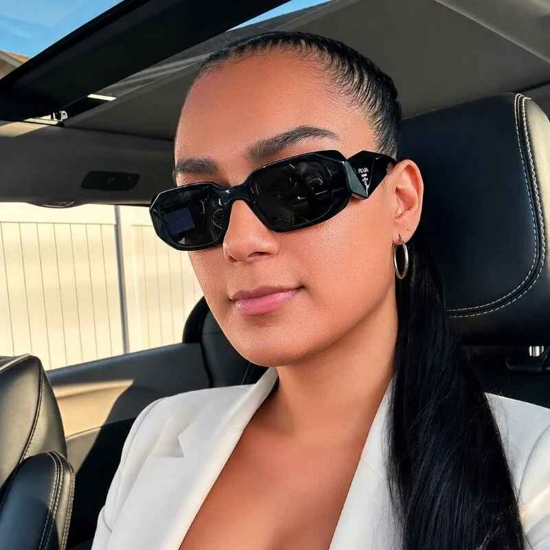 Miabloom_