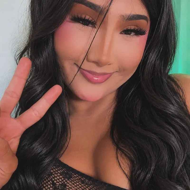 Vale_Prada