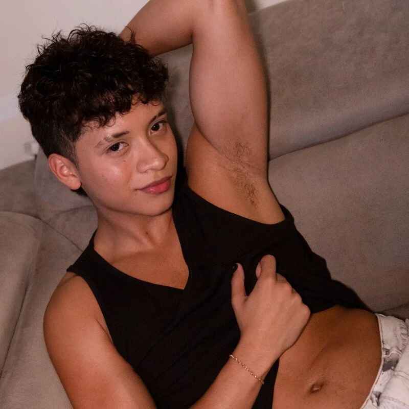 Zac_million