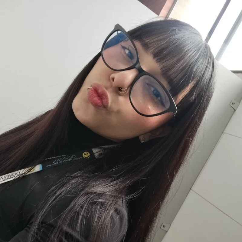 Zoe_bela