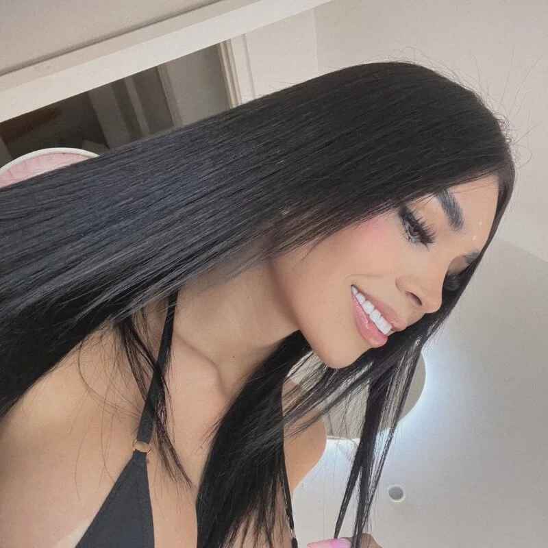 mia_yourmommy