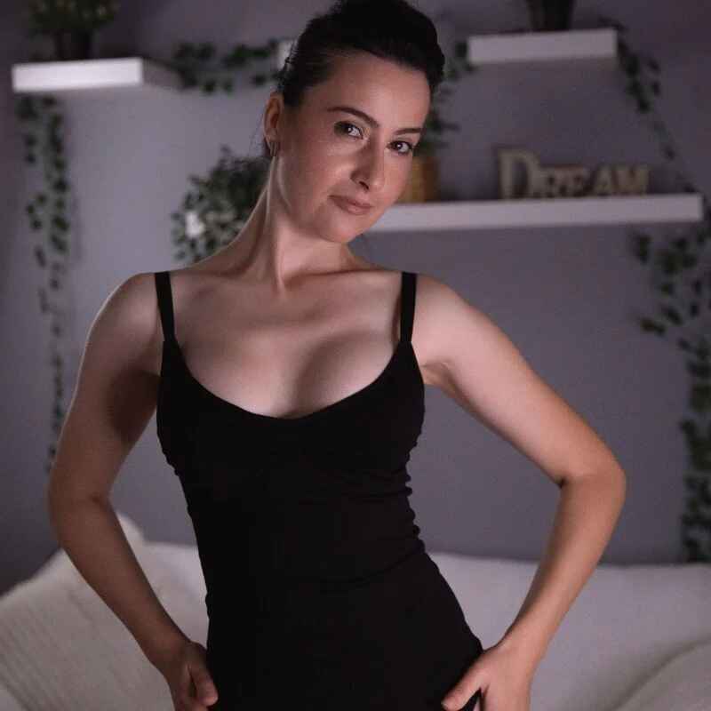 AlessiaVelvetX