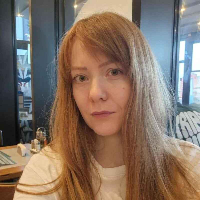 Aurora_Velvett_