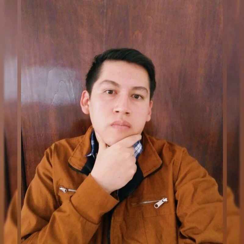 Alejandro_120600