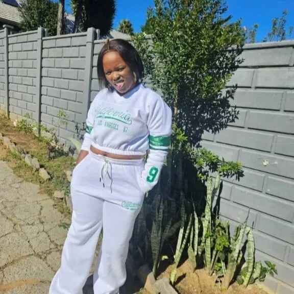 Swazibeautyxx25