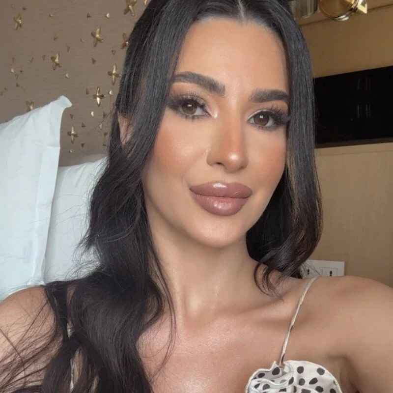 Naila18