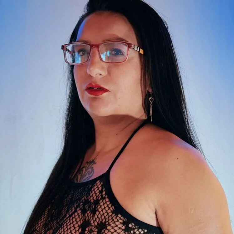 Tania_Monroe