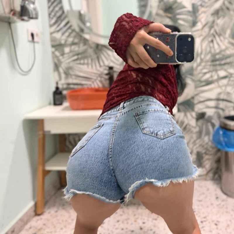Meryy34