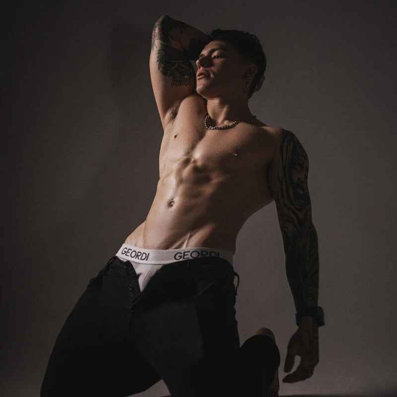 AlanRose01