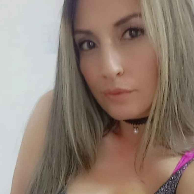 Vivi_tits