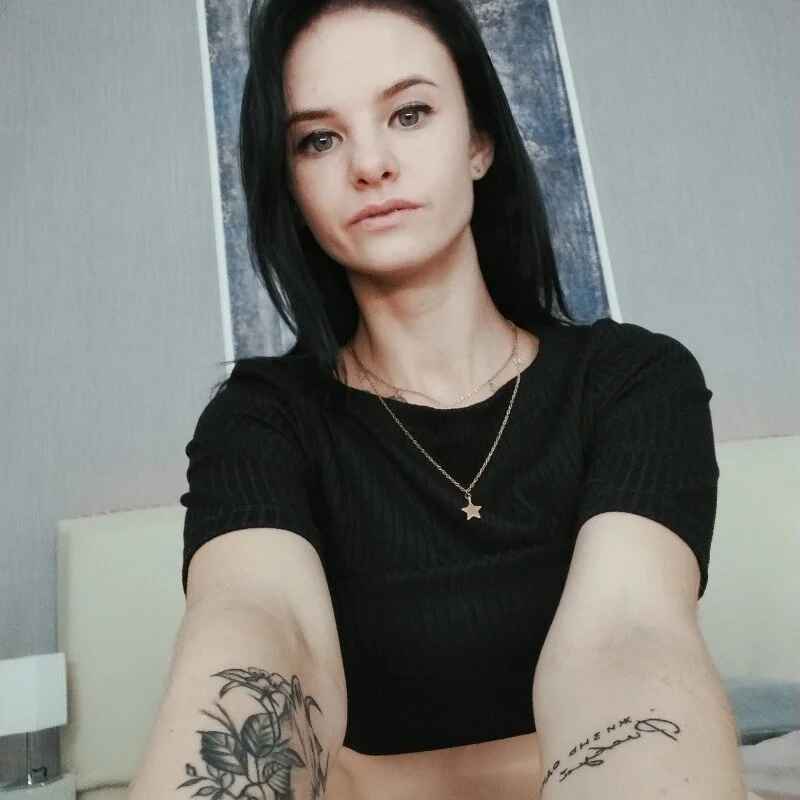 LolaMegan