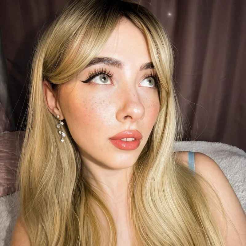 _Leilla_