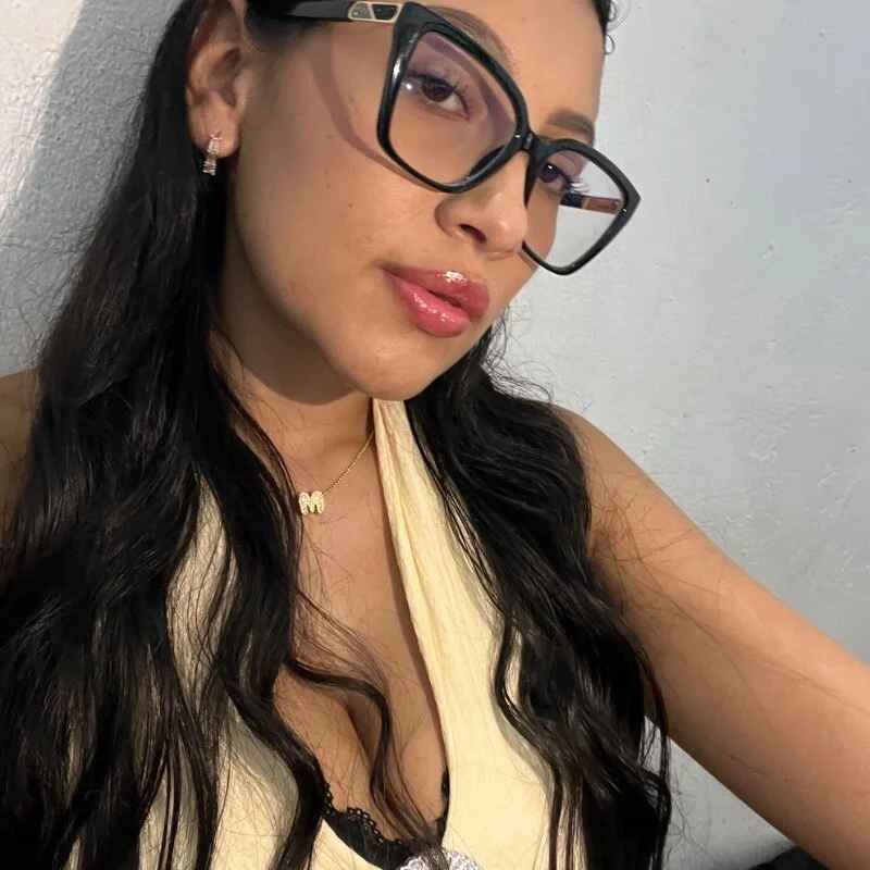 cloe_milky
