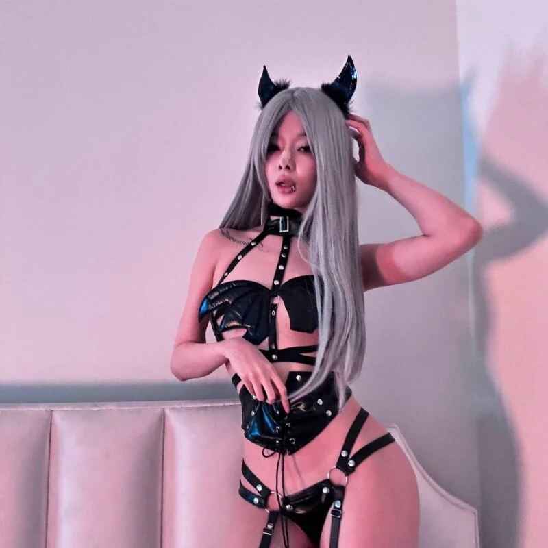 Ayloria