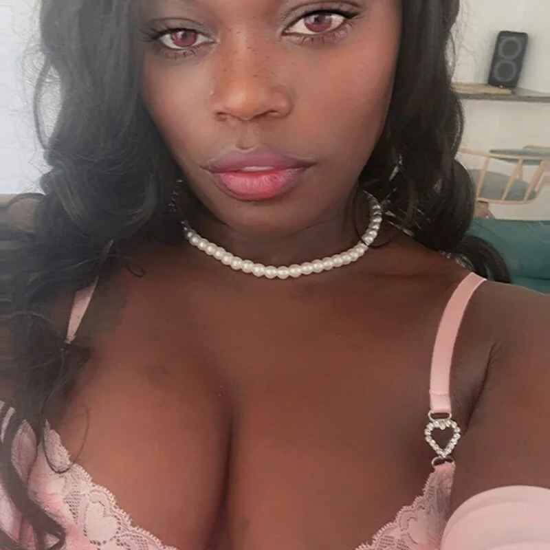 DeviantStepdaughter