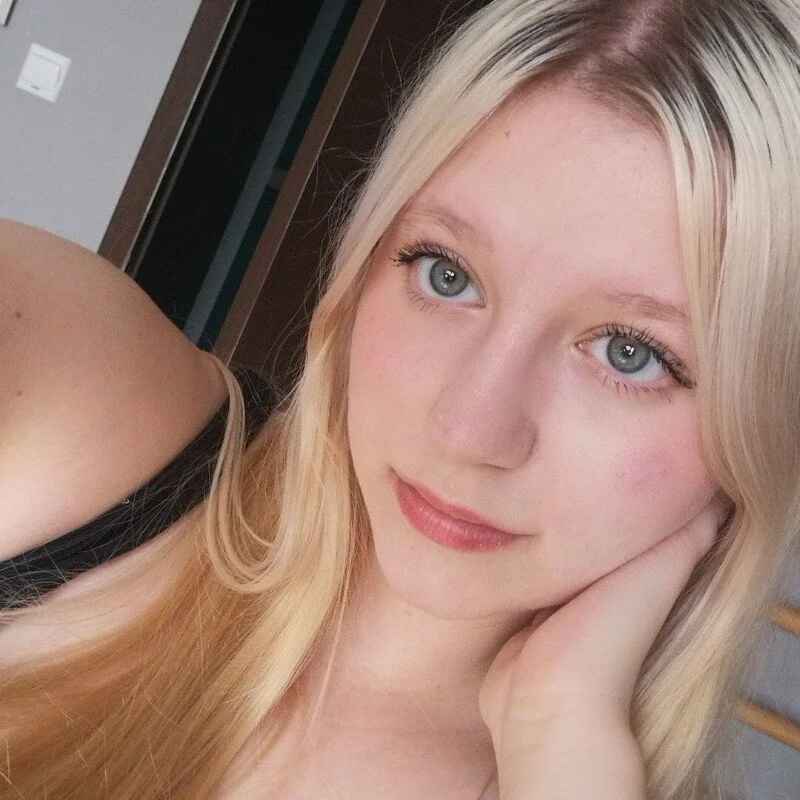LenaSecret19