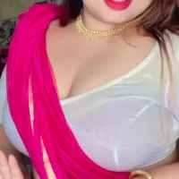 Thithi_Hot_Couple
