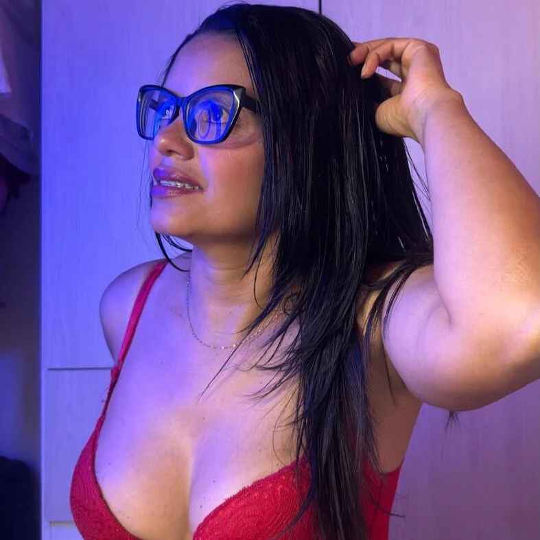 selena_foxy