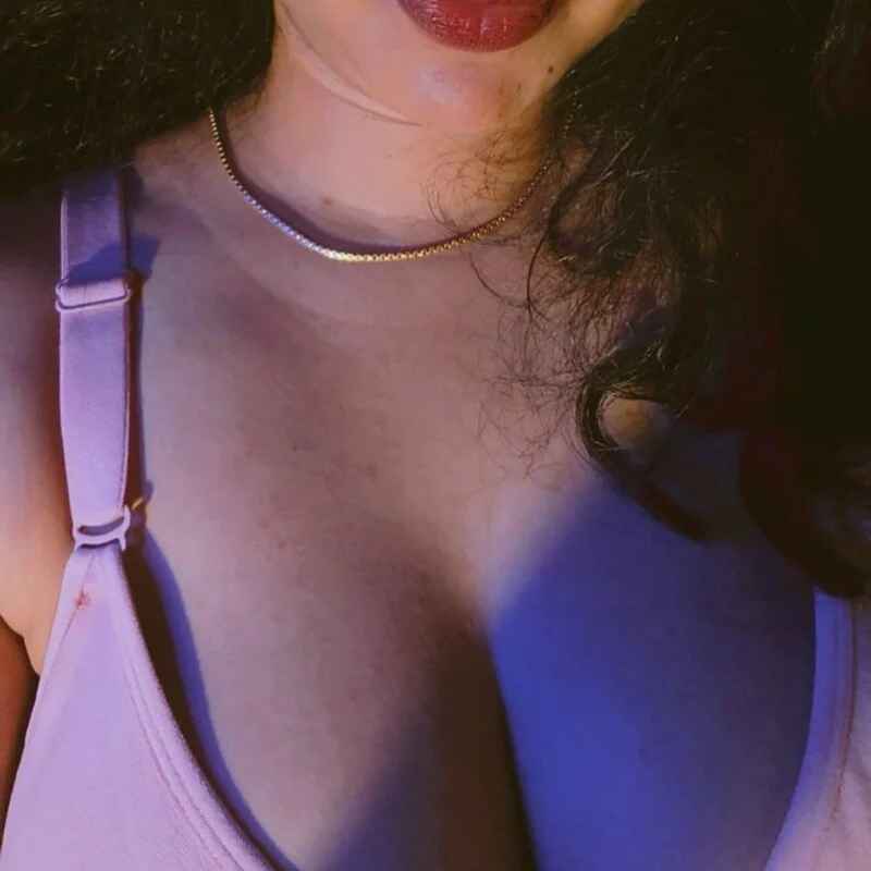 Glorious_Bhabhi