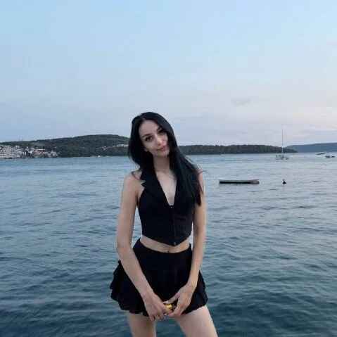 Mila_Mooon