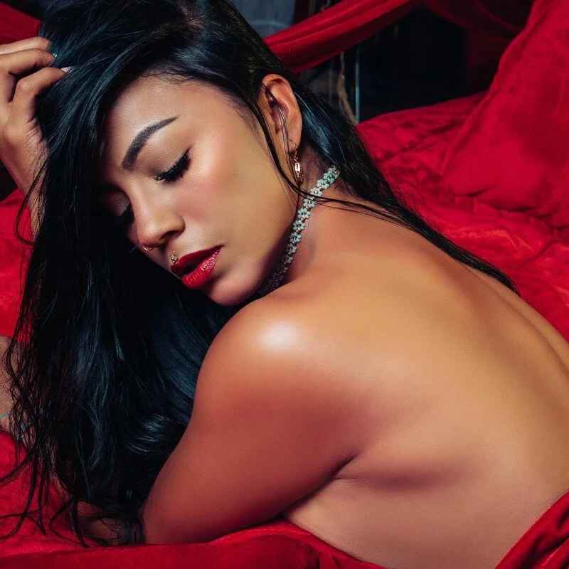 Amber_villalobos_