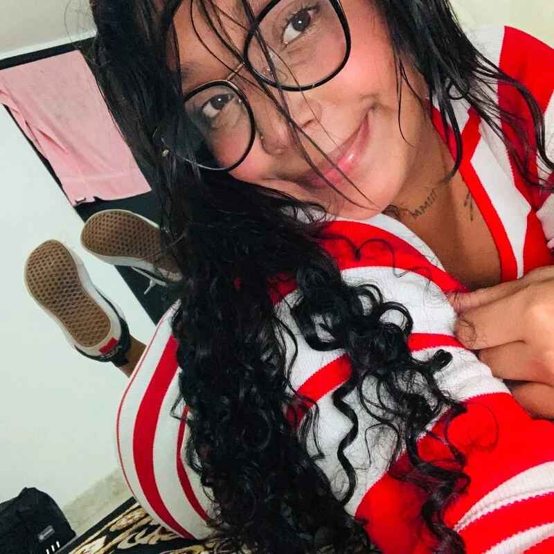 AlanaRoseeX