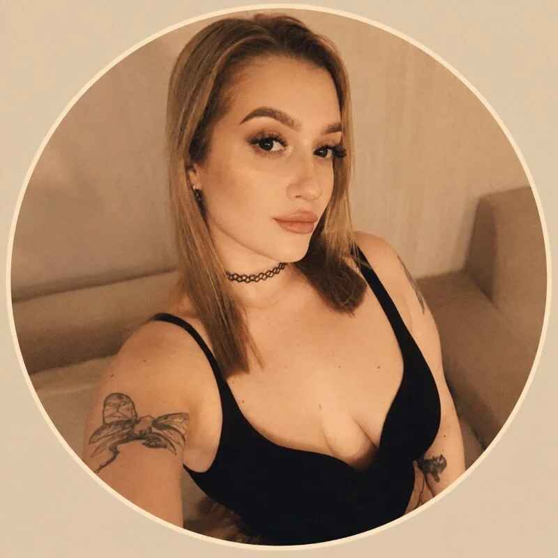 Angel_Ivory