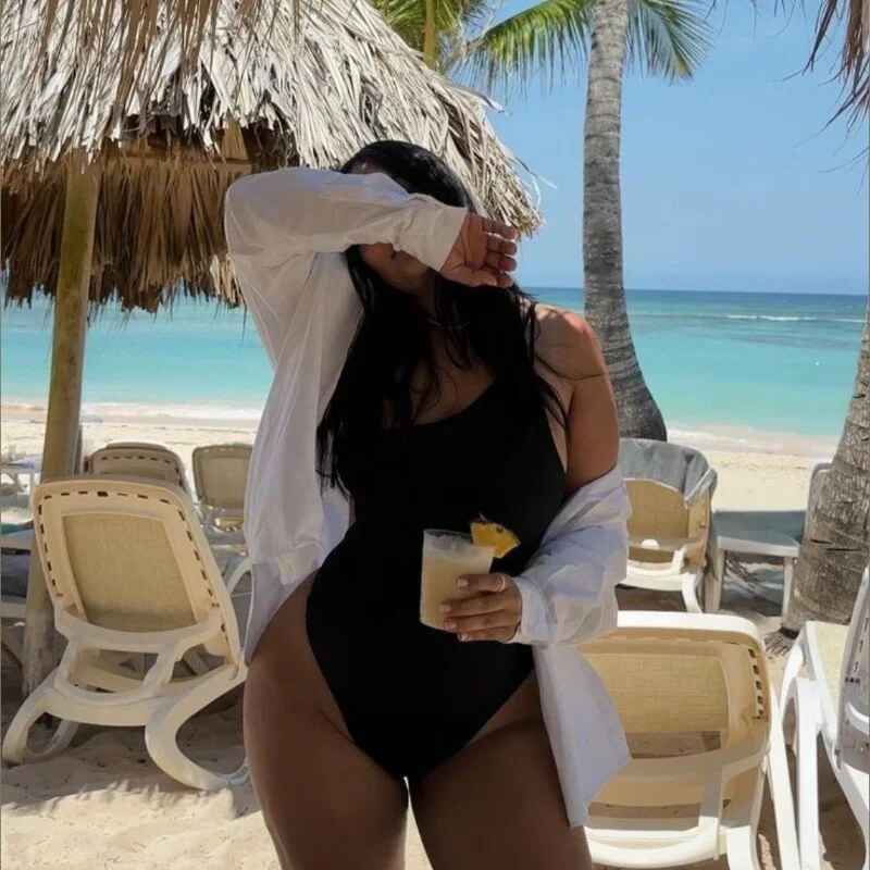 Ebonybreastvh