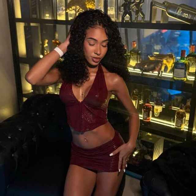 Mora_Dear