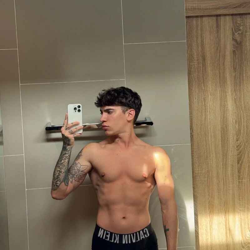 Evan__White_