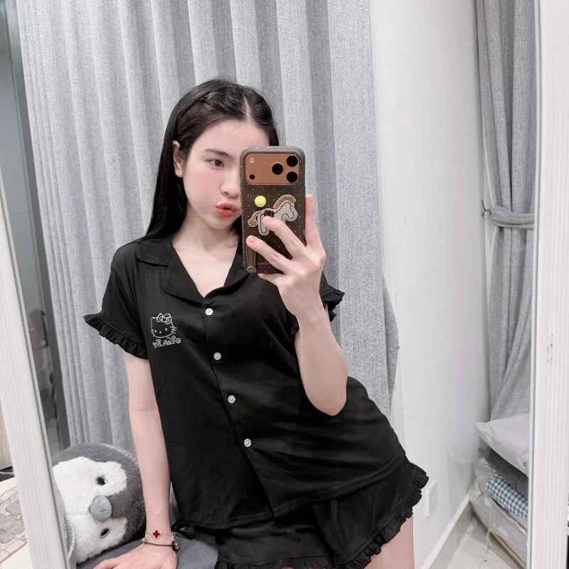 Olivia-ly
