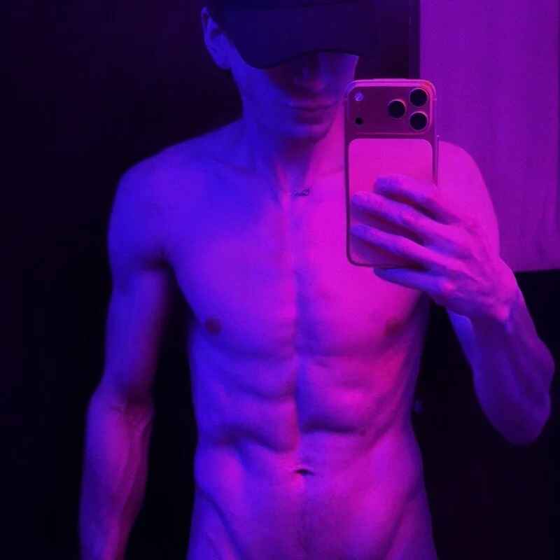 XXLTwink