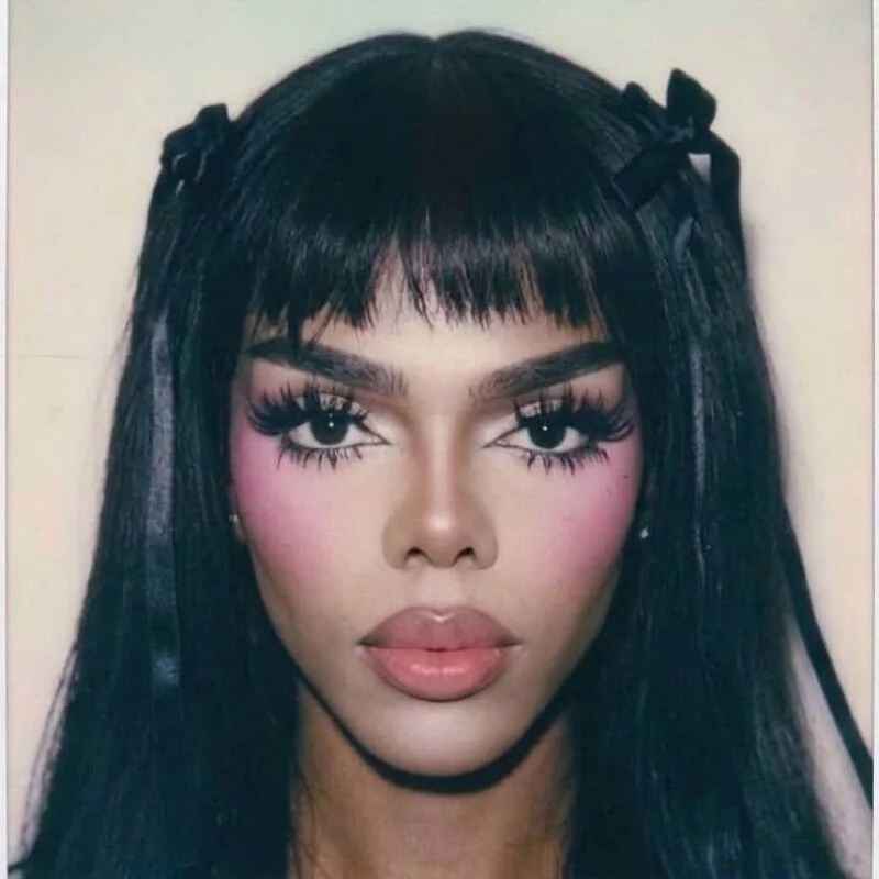 Iconicarlii
