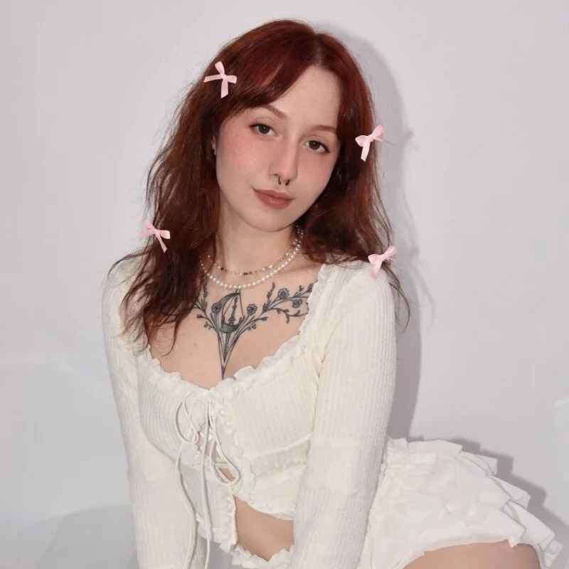 LinaLoveSquirt