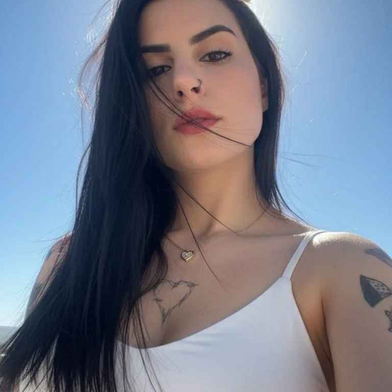 isathebella