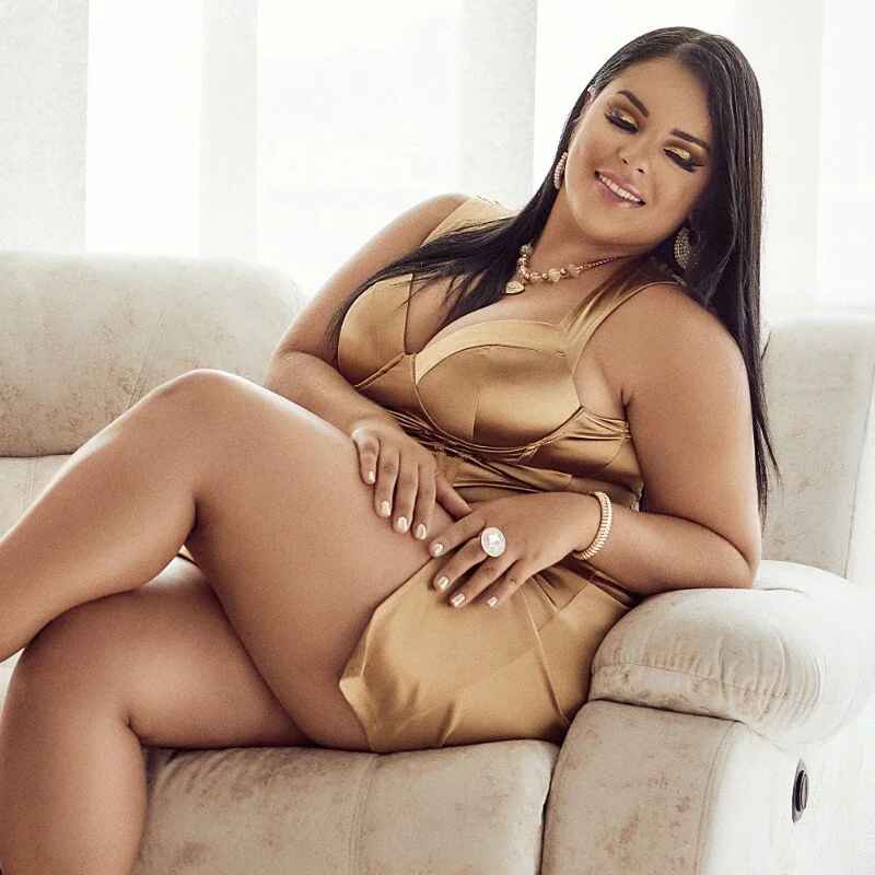 larafoxter