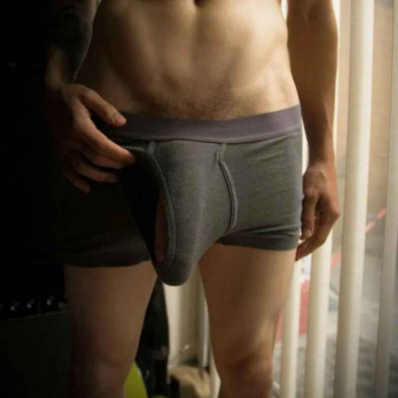 Fhgdnjgv