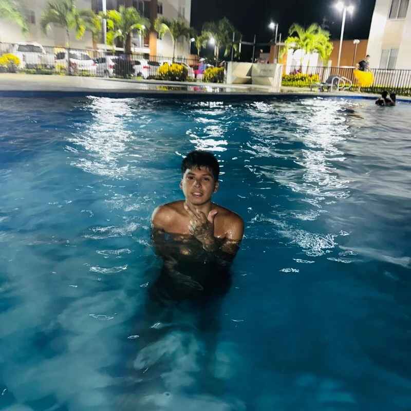 twinks004