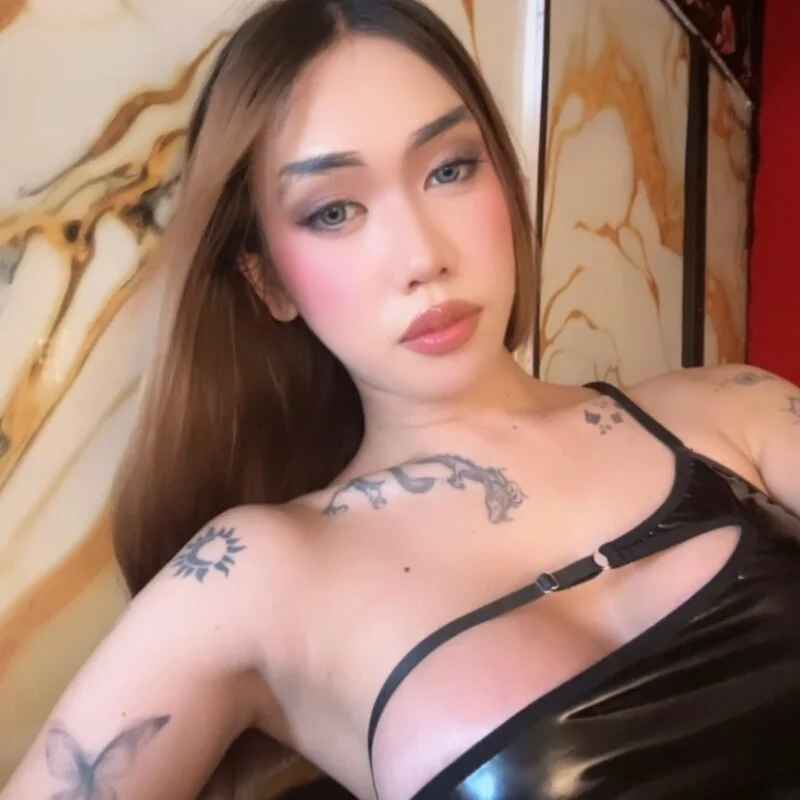 empressqueen_zoe