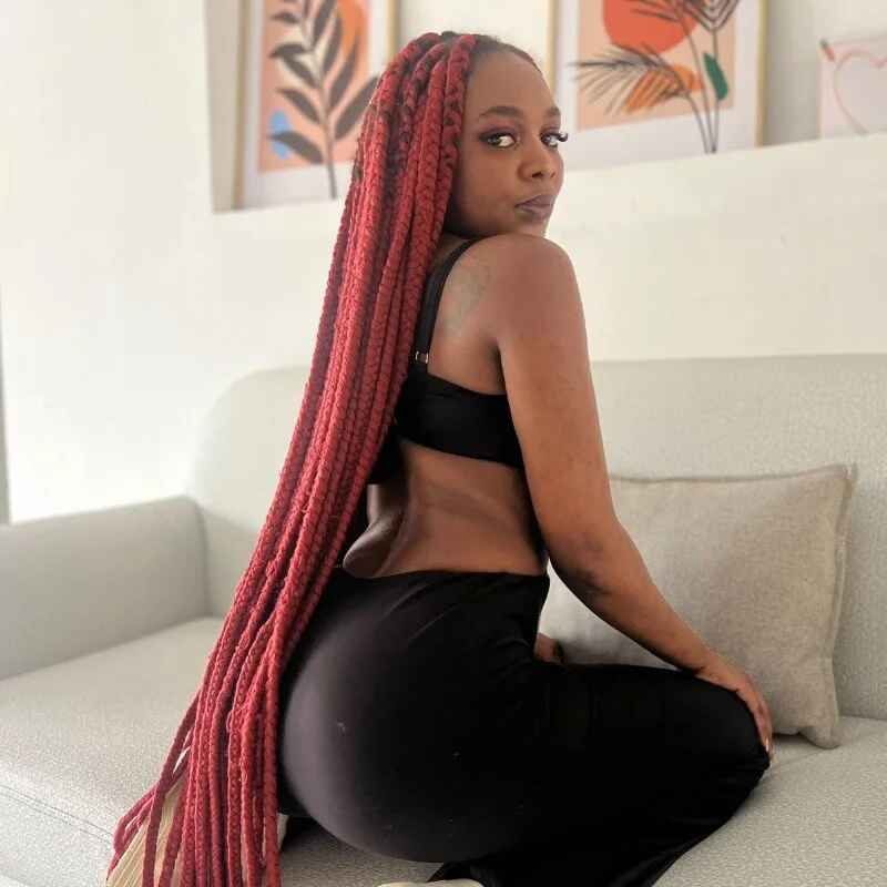 Amara_mina
