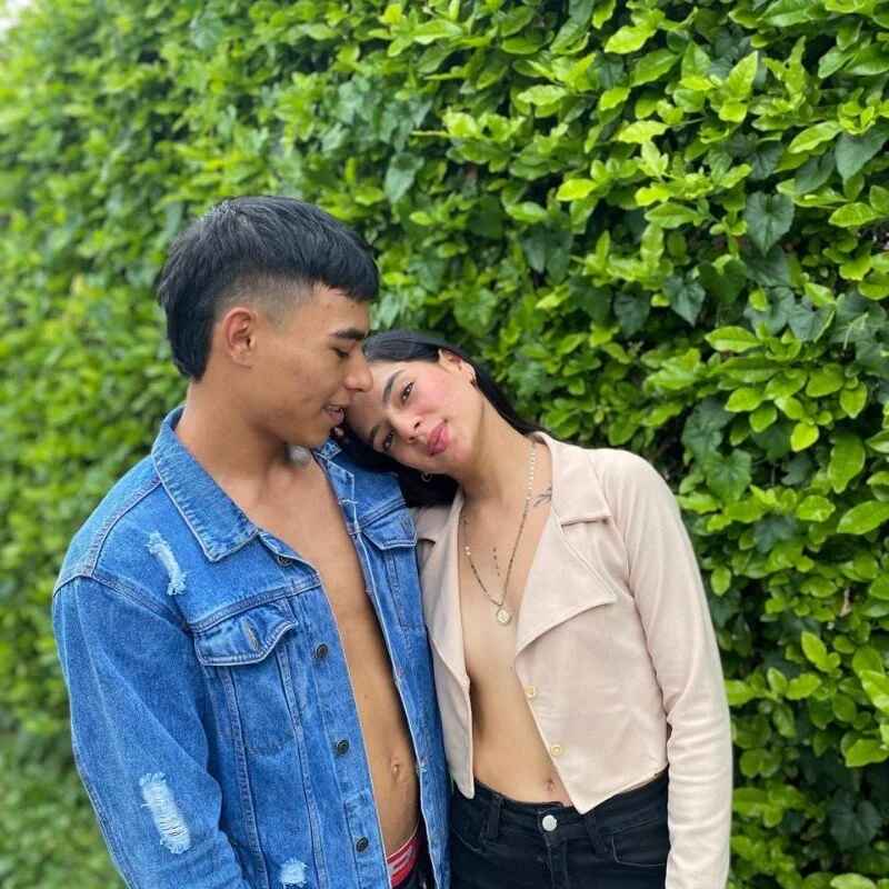 Nina_and_coby_