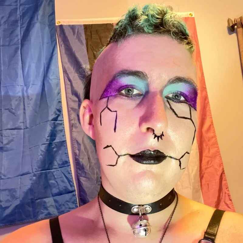 NeonSiren2026