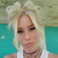 POPPY_XO — FansOnlyX creator profile