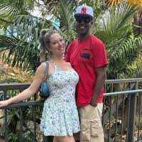 boomboomr00m — FansOnlyX creator profile