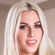 Niki Snow — FansOnlyX creator profile