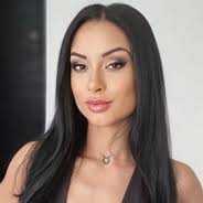 Cara Mella — FansOnlyX creator profile