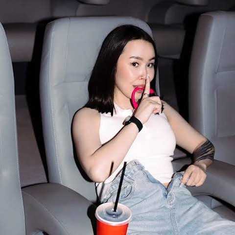 Asian_Asami — FansOnlyX creator profile