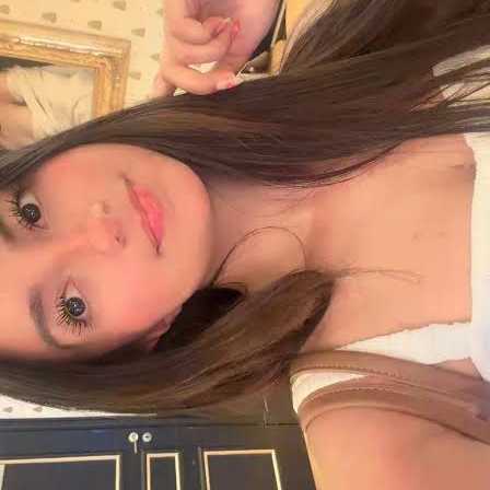 aly_golden_ — FansOnlyX creator profile